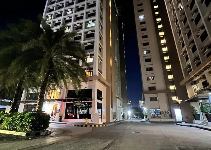 公寓式飯店 In Filinvest City, Alabang, Muntinlupa 马尼拉